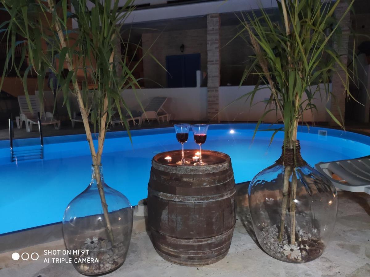 Vila Sentio Mare-Apartments Livaic Zeljko Pirovac Zewnętrze zdjęcie